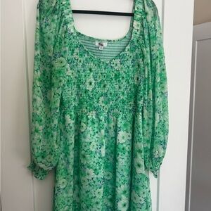 Floral Green Dress with Long Sleeves